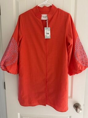 Hyacinth House Coral Embroidered Balloon Sleeve Tunic NWT Size Small